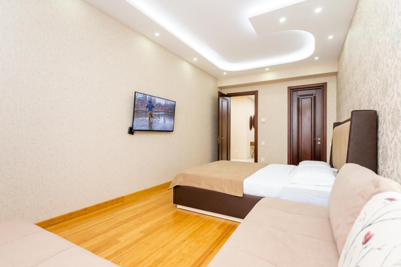 Central Cozy 3Bd-2Bath Apartment Тбілісі Екстер'єр фото